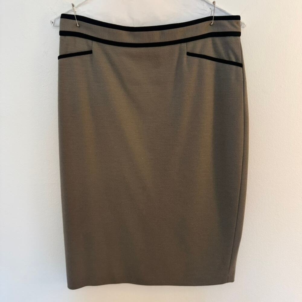 Judith & Charles Wool Blend Pencil Skirt Taupe Black Trim Size 8 Office Siren